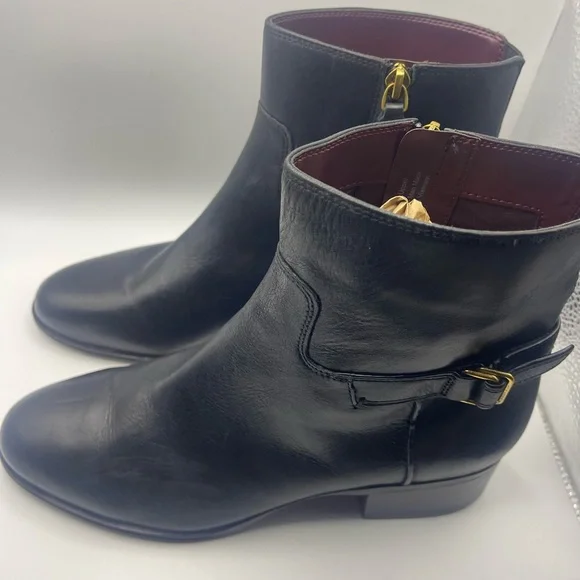 SARTO By Franco Sarto Black Ankle Boots - Size 9 - Picture 3 of 5